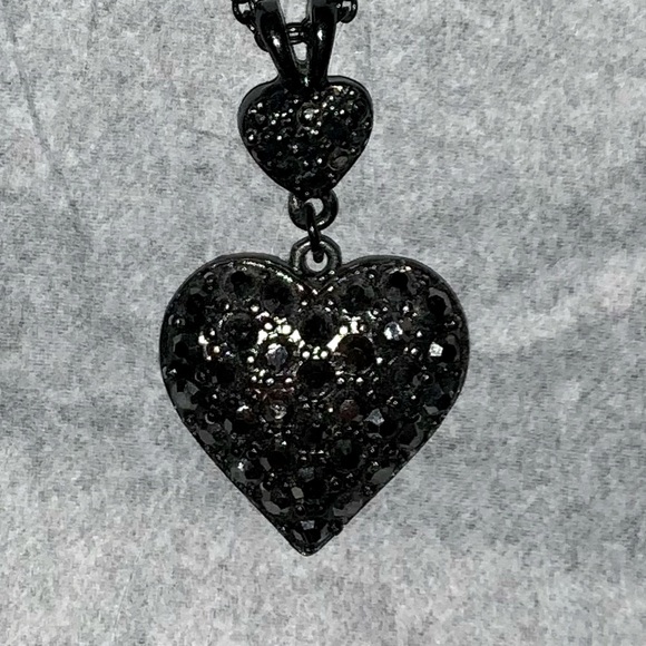GUESS All Black Rhinestone Necklace - Picture 2 of 3